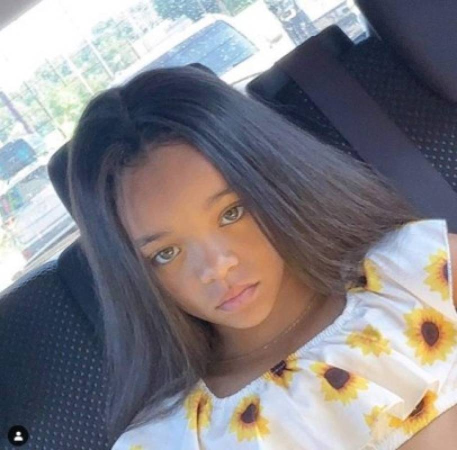 Niña impacta con su gran parecido a la cantante Rihanna