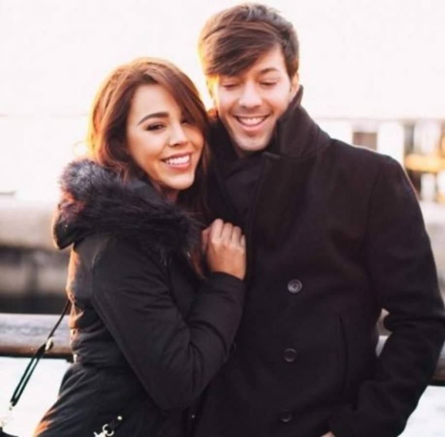 Dana Paola sorprende por beso con guapo presentador de TV