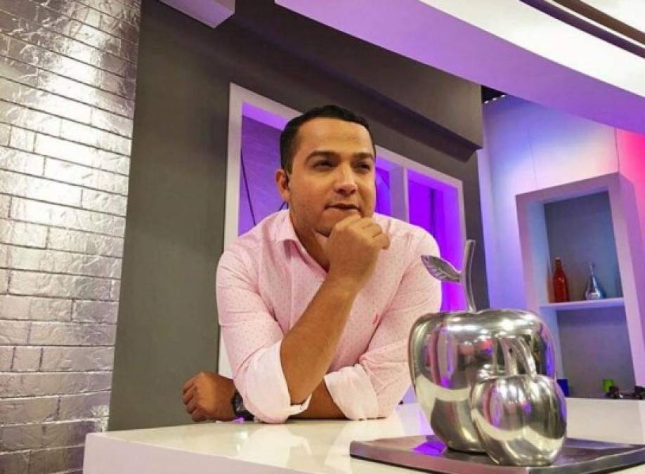 Los títulos universitarios de los destacados presentadores de la televisión hondureña