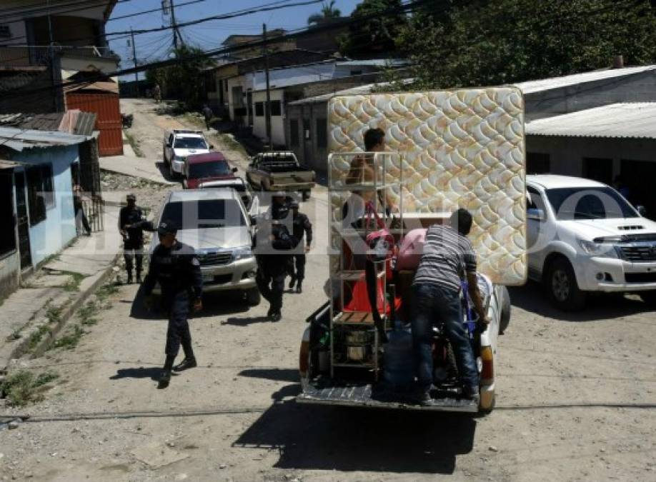 FOTOS: 11 momentos no vistos del triste desalojo en Las Torres