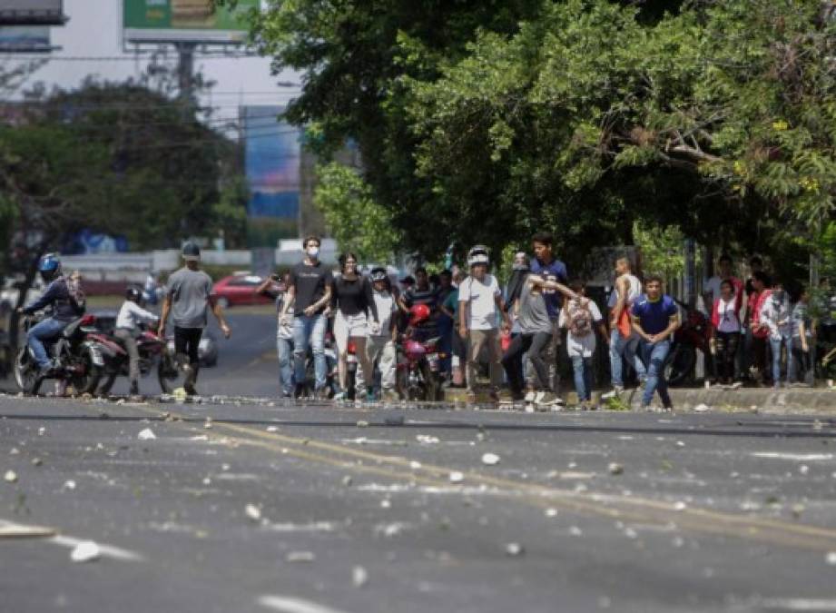 Fotos: Las violentas protestas en Nicaragua contra las reformas de Daniel Ortega