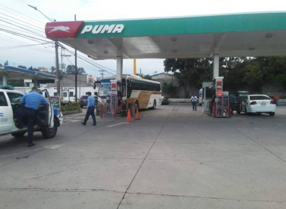 FOTOS: Así quedó la escena del conductor de bus asesinado en Comayagüela