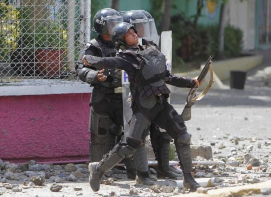 Fotos: Las violentas protestas en Nicaragua contra las reformas de Daniel Ortega