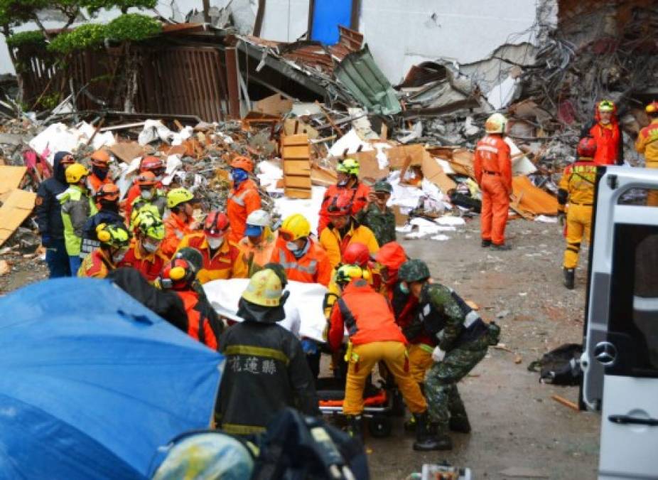 Los fotos más impactantes que dejó el sismo en Taiwán