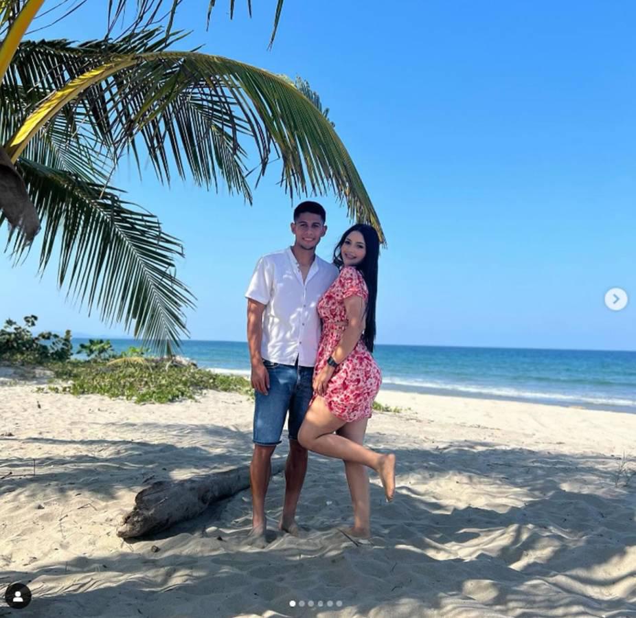 Bella chica anuncia que está embarazada de jugador de la Liga Nacional