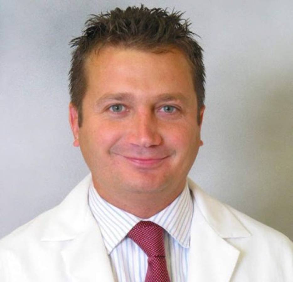 EEUU: Médico que llegó de niño es detenido por ICE