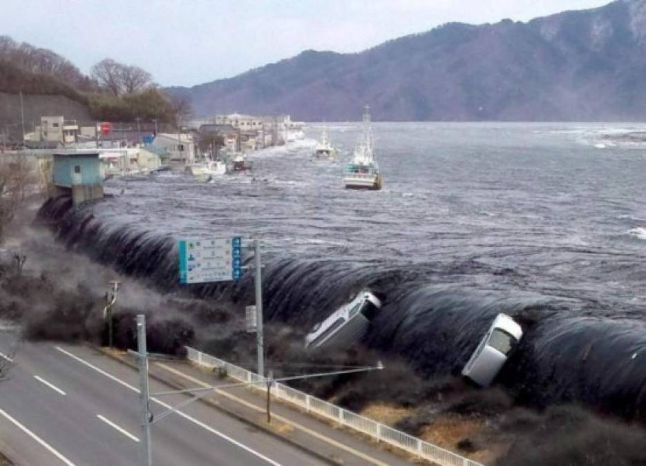 Los seis tsunamis más mortíferos y devastadores de los últimos 100 años