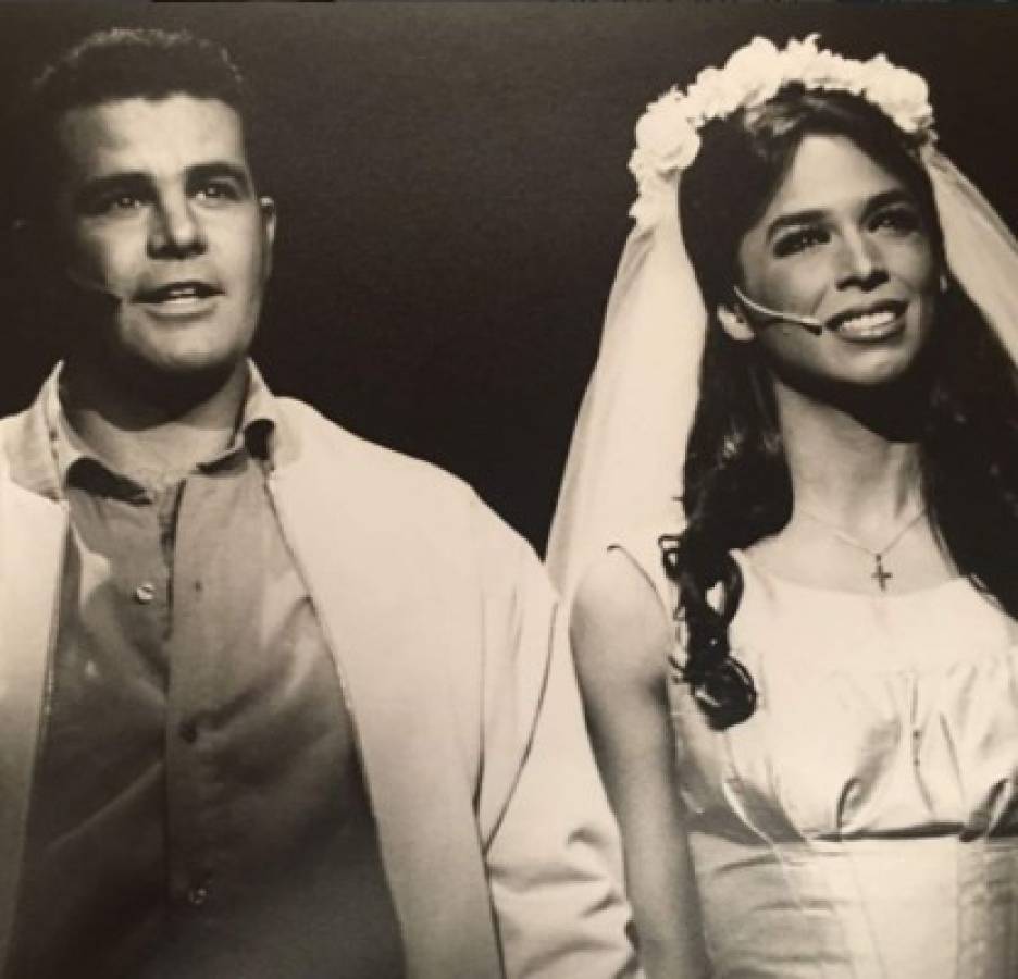El romántico recuerdo que Bibi Gaytán compartió junto a su esposo Eduardo Capetillo