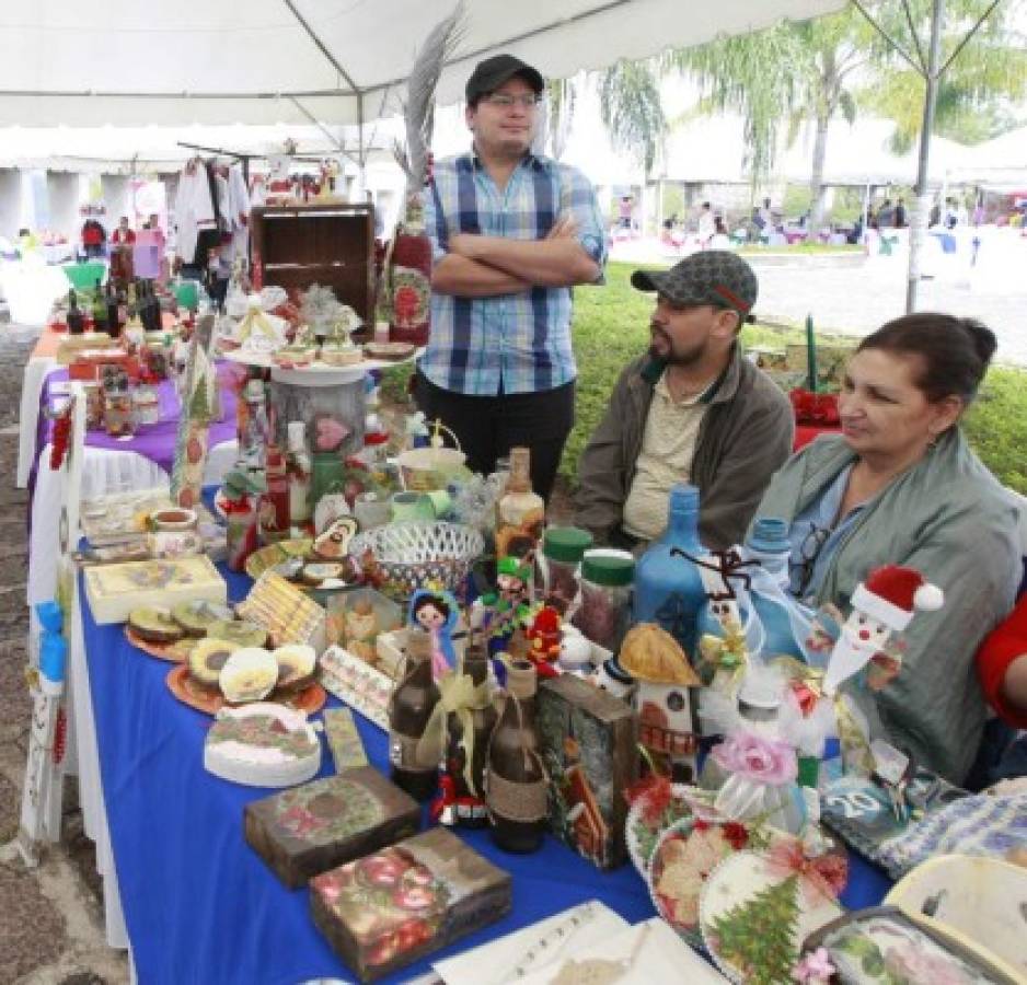 Exitosa feria de los microempresarios en la capital de Honduras