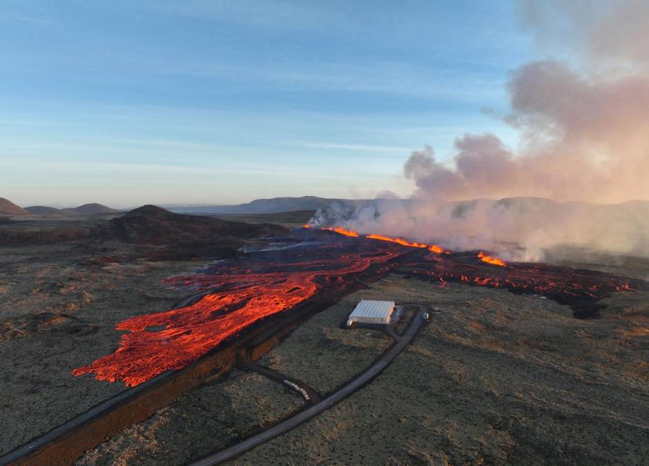 Islandia sigue siendo golpeado por las erupciones volcánicas
