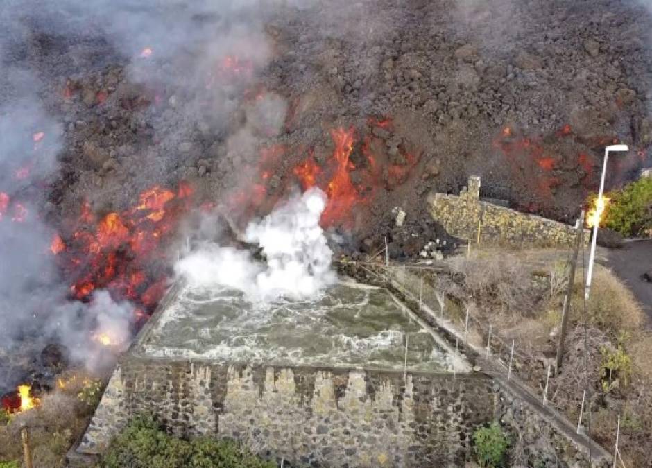 Imágenes desoladoras de la erupción del volcán de La Palma, España