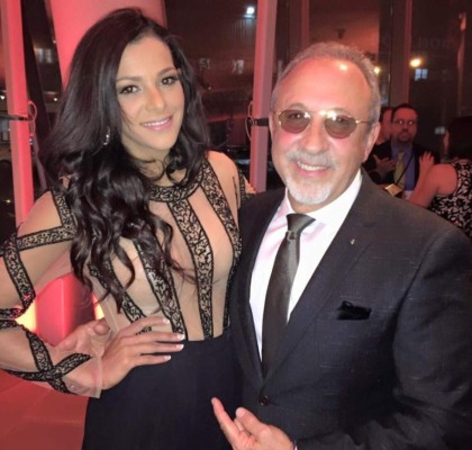 Nathalia Casco se luce en la alfombra de People en Español