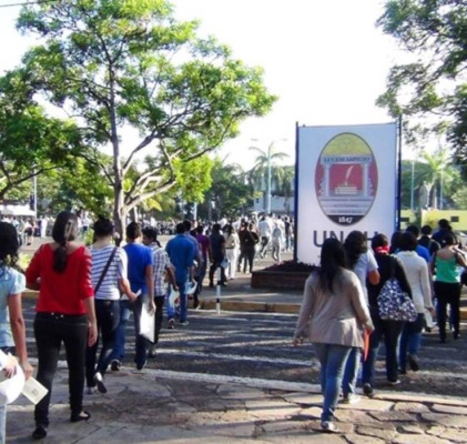 Honduras: Tegucigalpa tiene mejores estudiantes que SPS, según informe