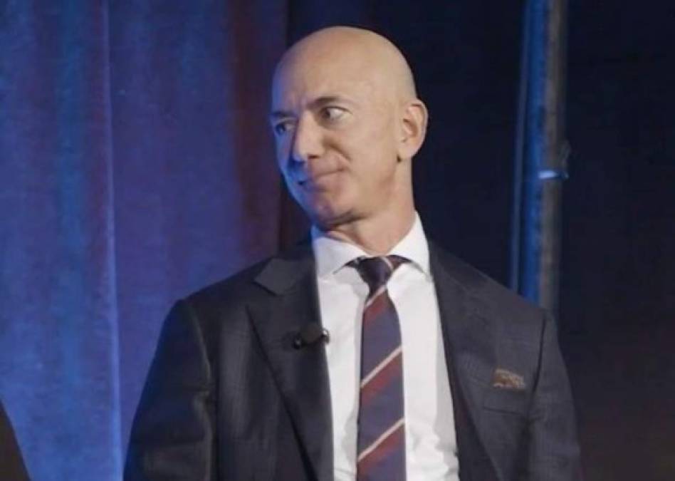 La fortuna de Jeff Bezos comparada con la de otros multimillonarios  