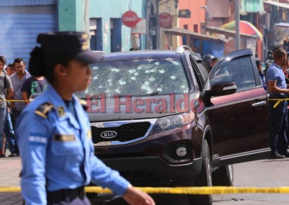 Desgarradoras fotos tras el tiroteo en el barrio Guanacaste de la capital