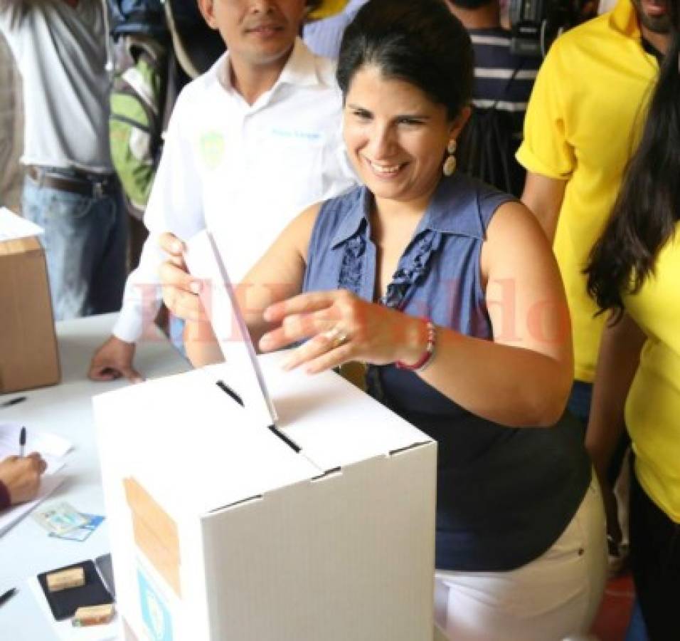 Fátima Mena, candidata independiente a la alcaldía de San Pedro Sula