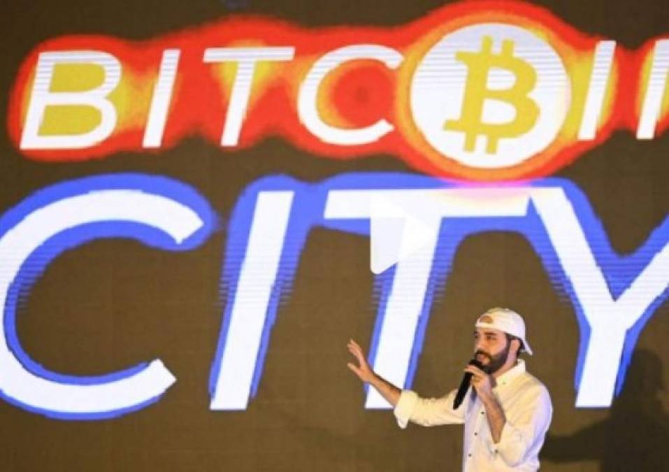 Junto a un volcán, con tren y centros comerciales: así será 'Bitcoin City', la ciudad que Bukele propone construir