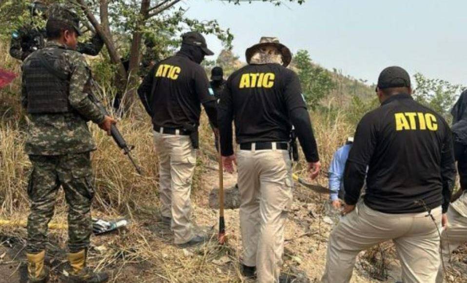 ¿Quiénes son las víctimas halladas en fosas clandestinas en Lomas del Carmen?