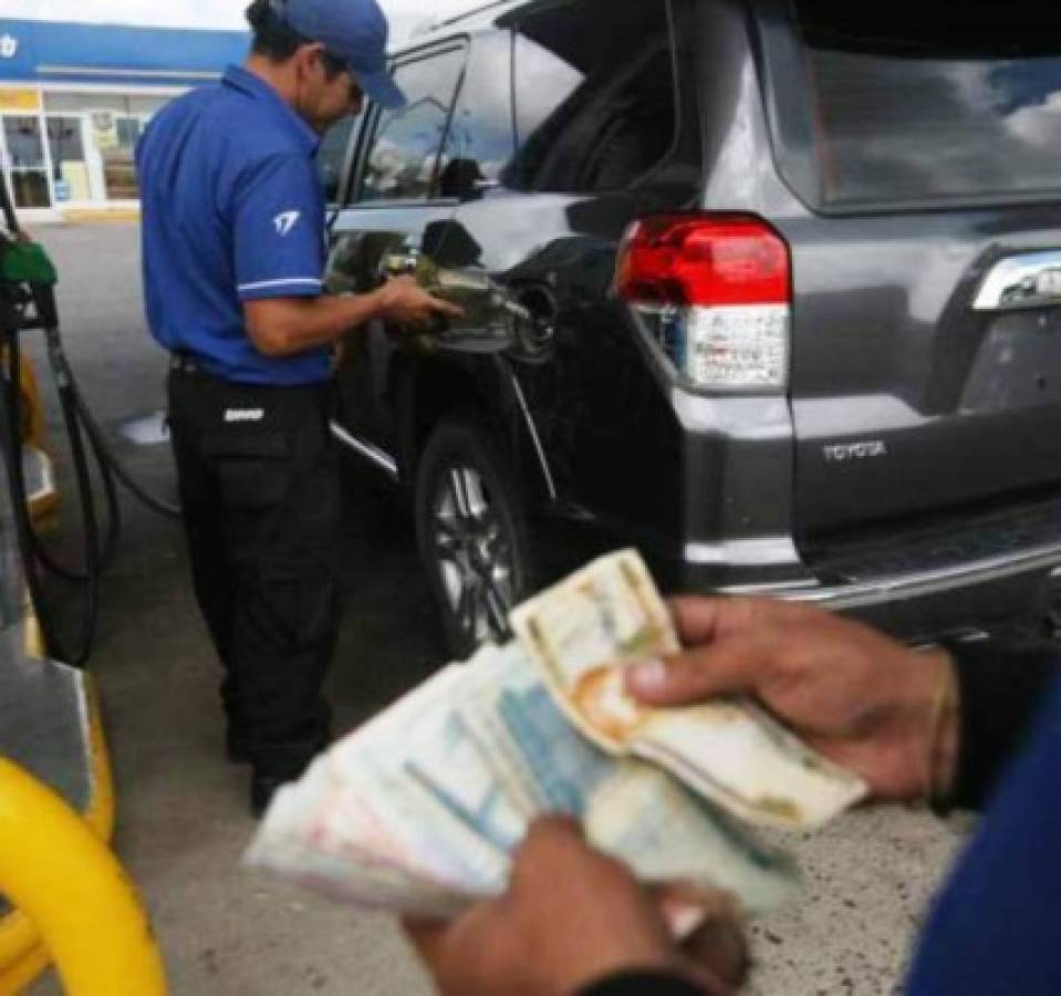Honduras: Este lunes aumentan las gasolinas y bajan diésel y queroseno