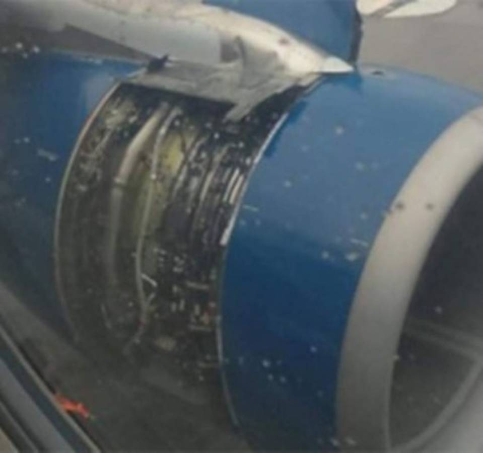 Avión se desarma en Chile