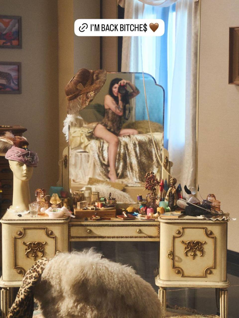 Con esta imagen, Cazzu anunció su regreso a OnlyFans.