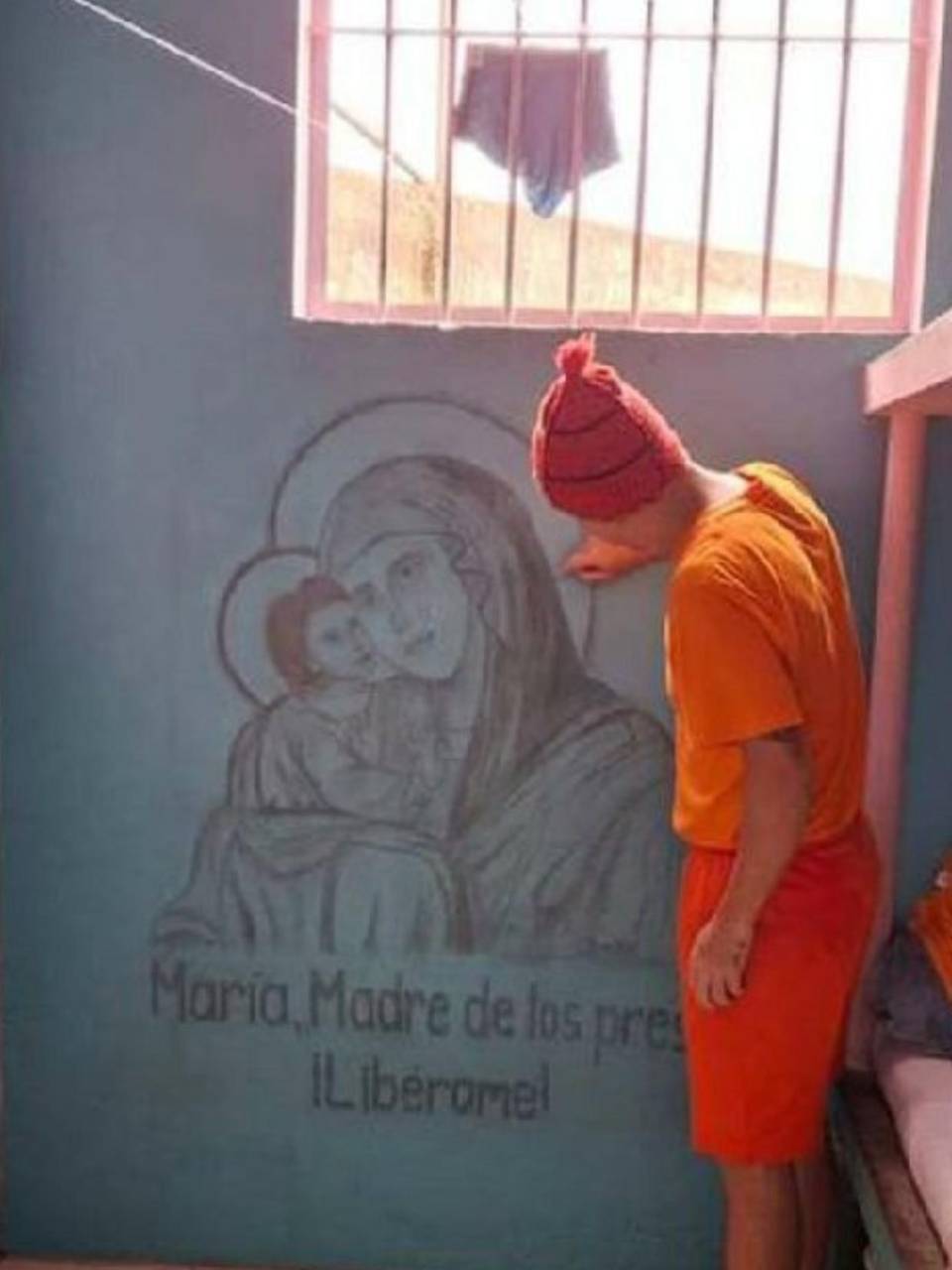 María madre de los presos, libérame una suplica de los privados de libertad, su única esperanza tras caer en un sistema opresor de derechos humanos.