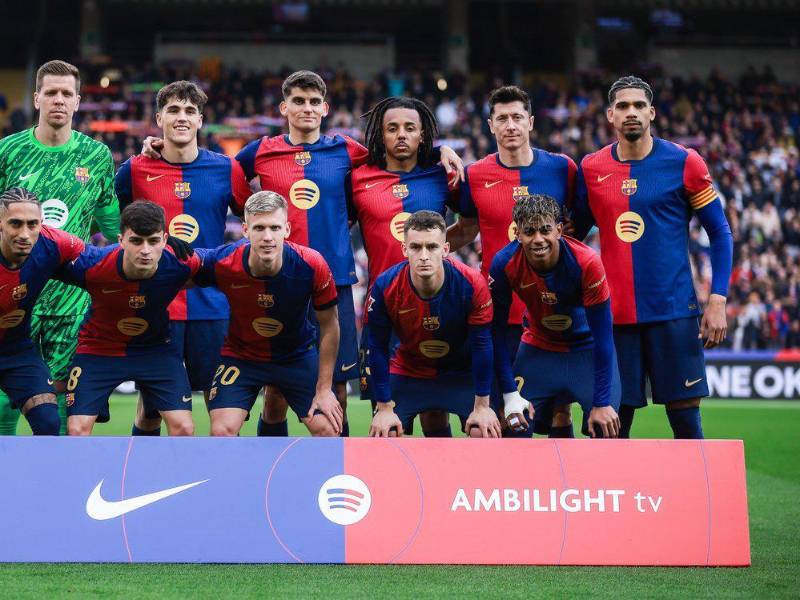 Barcelona golea a Real Sociedad y se adueña del liderato de LaLiga de España