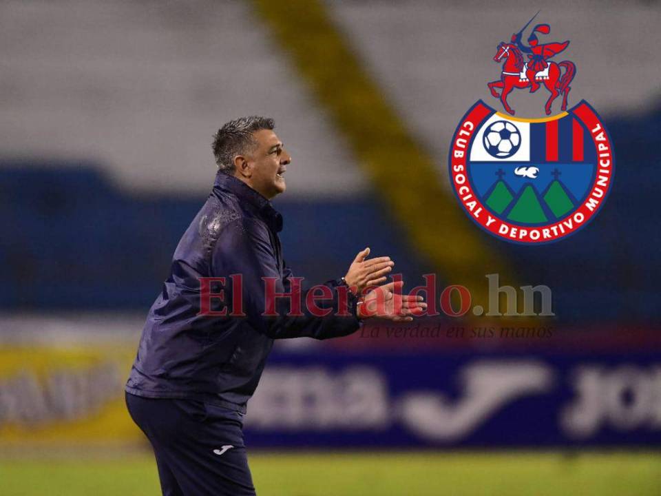 Diego Vázquez llega al Municipal después de haber estado tres partidos al frente de la Selección de Honduras.