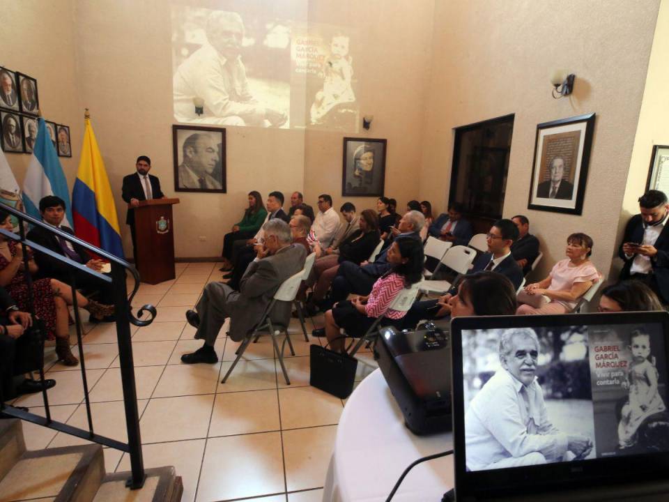 El auditorio de la Academia Hondureña de la Lengua (AHL) acogió a expertos, autoridades e invitados especiales este miércoles 17 de abril.