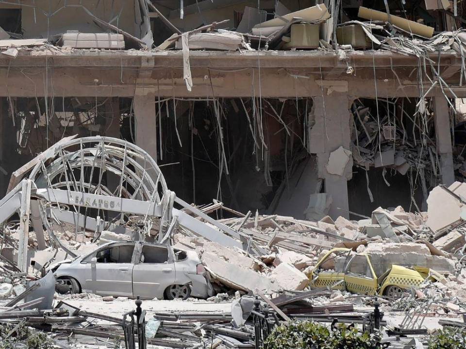 Las impactantes imágenes tras la explosión del hotel Saratoga en Cuba