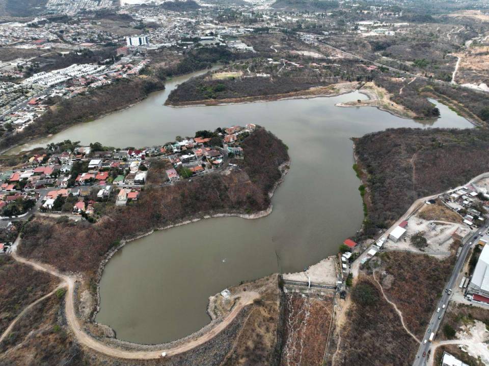 La represa Los Laureles está al 60% de su nivel, lo cual es aceptable.