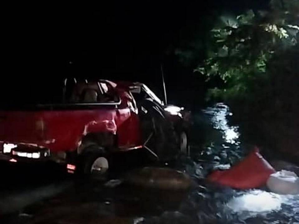 Hombre muere al despistarse y volcar en río Tamalito en Taulabé