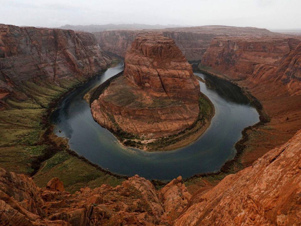 Los estados del oeste de EEUU llegaron a un acuerdo para reducir la cantidad de agua que toman de la disminución Río Colorado.