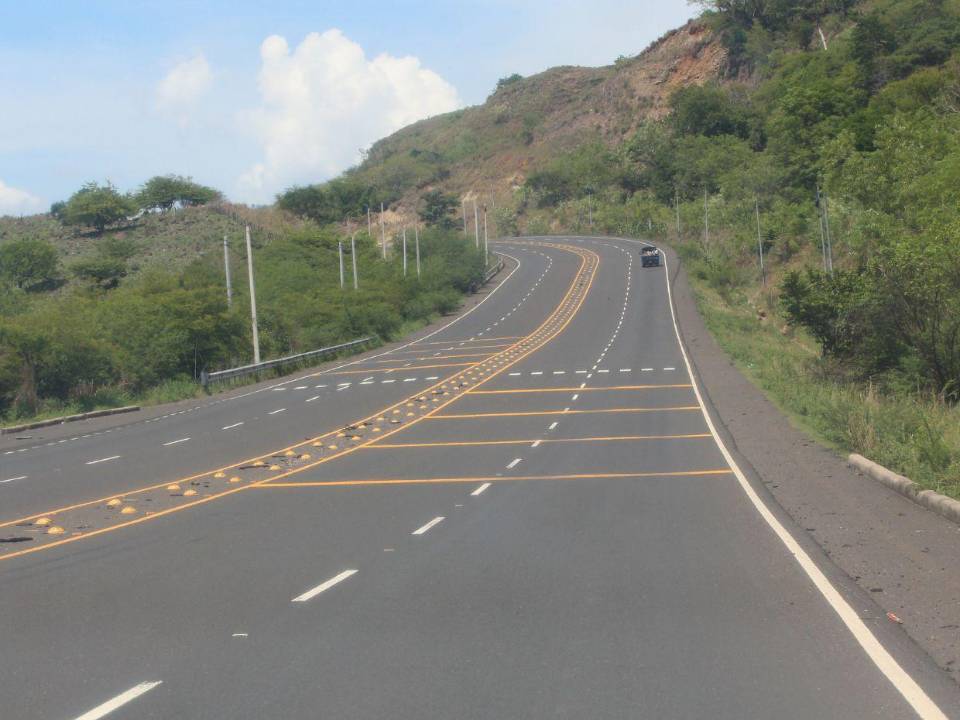 Más de 1,100 millones de dólares le pagará el Estado a Covi Honduras por el Canal Seco. De llegarse a un acuerdo, el ministro de la SIT dijo que el Estado no instalará una caseta de peaje.