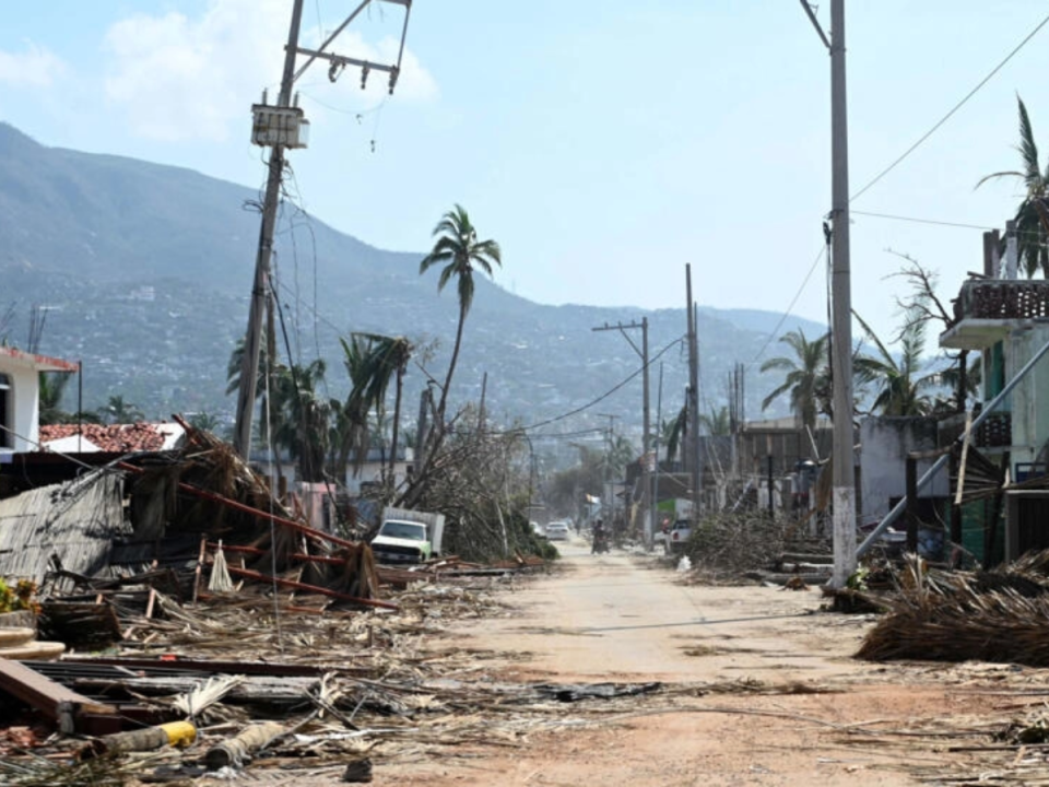 En imágenes se muestra los desastres causados por el huracán Otis en Acapulco, estado de Guerrero.