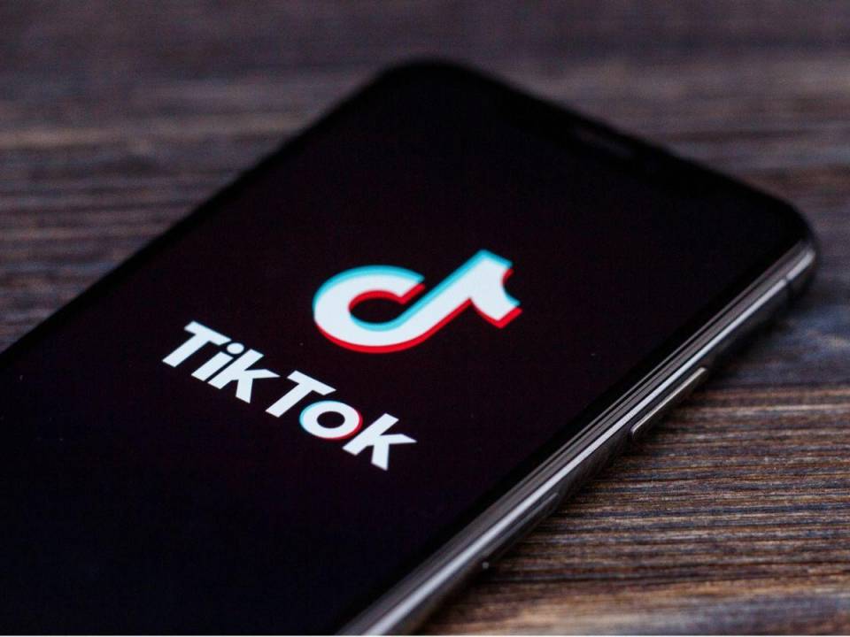 TikTok, propiedad de la empresa china ByteDance, tiene más de 1.000 millones de usuarios.