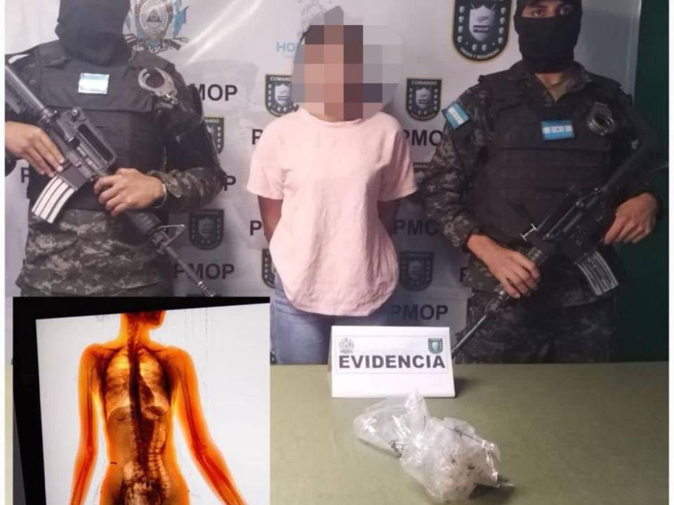 Las autoridades de Medicina Forense removieron la droga que guardaba en el interior de su cuerpo.