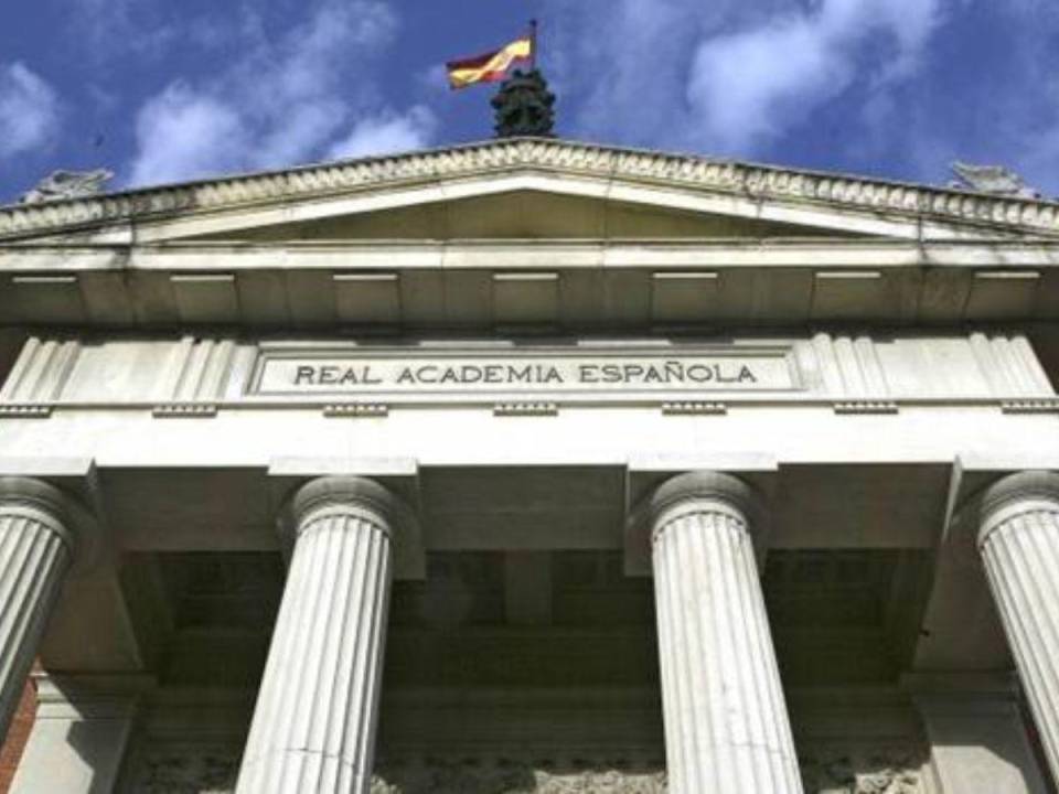 Real Academia de la Lengua Española aclara las dudas en cuanto a la escritura.