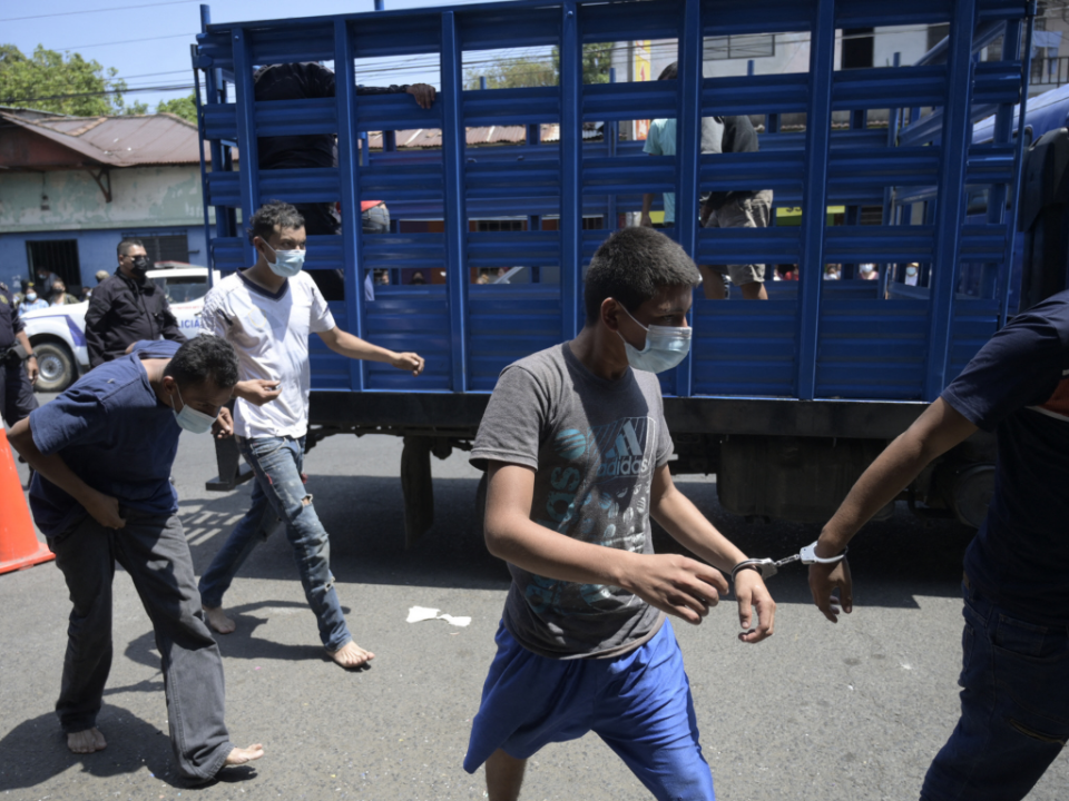 Estado de excepción y lucha frontal contra las pandillas, así enfrenta Bukele la violencia en El Salvador
