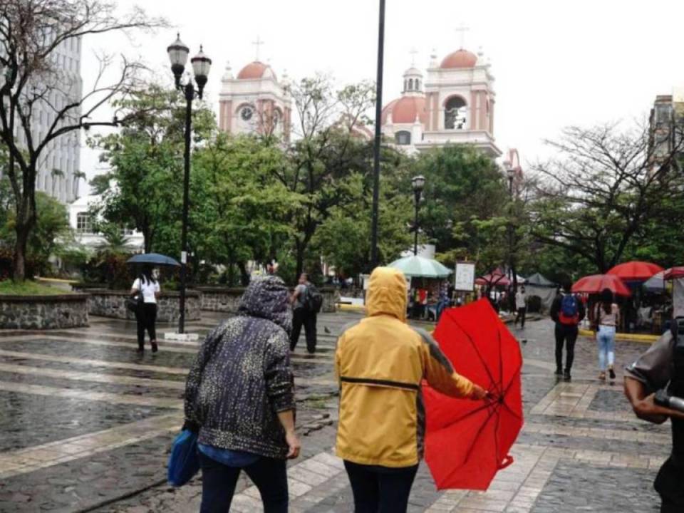 Las temperaturas bajarán levemente y también se proyectan lluvias a partir del lunes de la próxima semana.