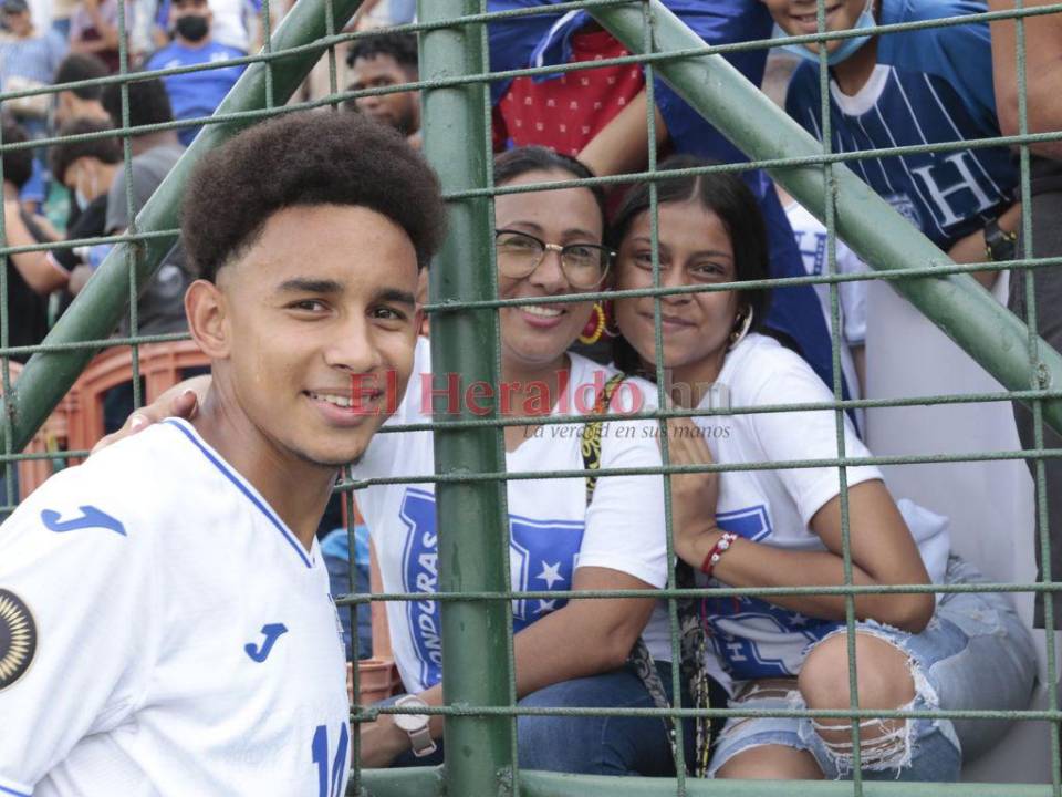 Así celebraron los jugadores de Honduras la clasificación a cuartos de final del Premundial (FOTOS)