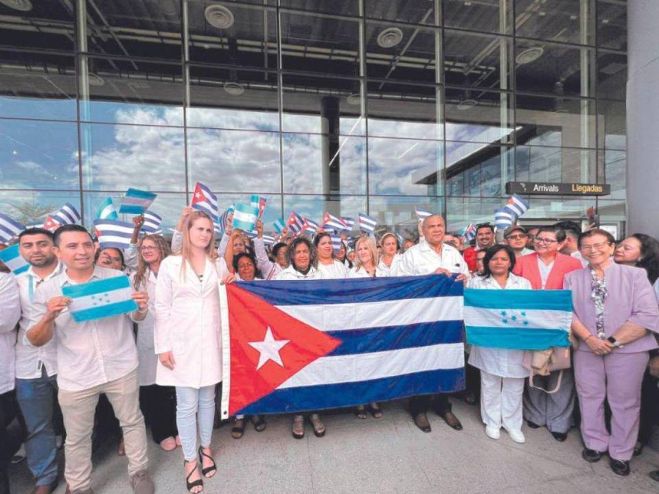 Desde febrero se encuentran los médicos cubanos en Honduras.