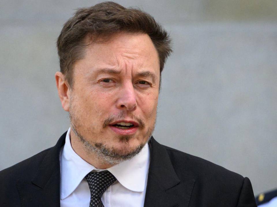 En julio, Musk dijo que la empresa perdió casi la mitad de sus ingresos publicitarios.
