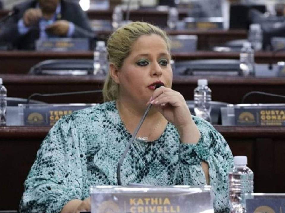 La diputada del Partido Liberal, Kathia Crivelli.