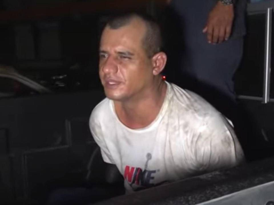 Este el rostro del sujeto acusado de violar a sus pasajeras en su taxi.