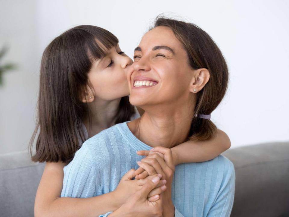 El tener un hijo único puede cambiar la percepción de la paternidad, aunque no debería ser así.