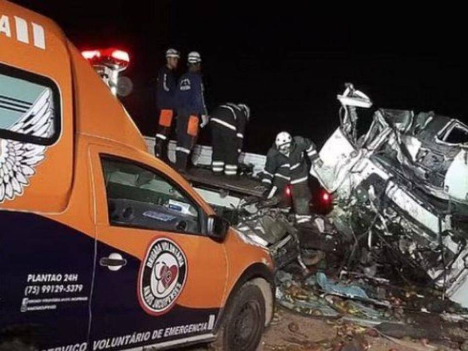 Imagen de la escena del accidente tomada de redes sociales.