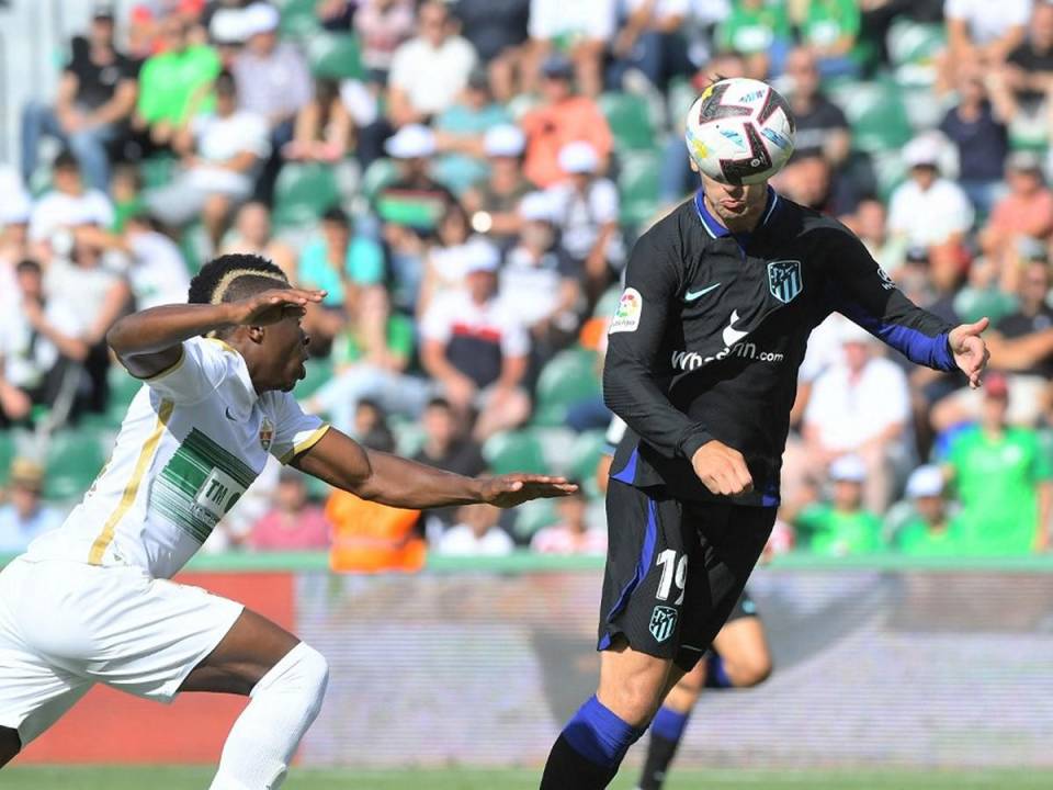 El partido se vio marcado por un tanto anulado al Valladolid por un disparo de Sergio Escudero cuando el árbitro estaba pitando el final del primer tiempo.