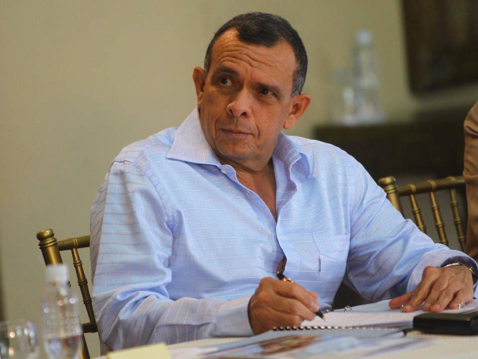 El expresidente Honduras, Porfirio Lobo Sosa, volvió a ser mencionado en el juicio de JOH.