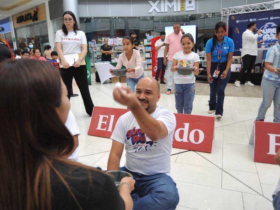 El concurso que por más de una década se ha robado el corazón de las familias capitalinas se celebrará este sábado 16 de marzo, en Metromall, en donde 22 padres, junto a sus hijos, buscan convertirse en el Súper Papá 2024.